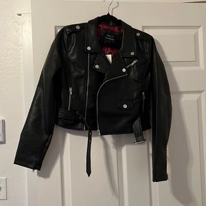 Cropped faux leather biker jacket